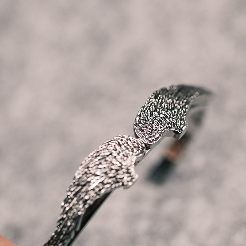 Feather Silver S Bangle